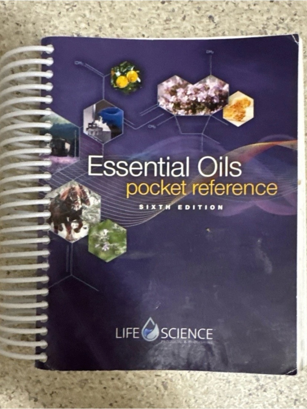 Essential Oils Pocket Reference - Purple